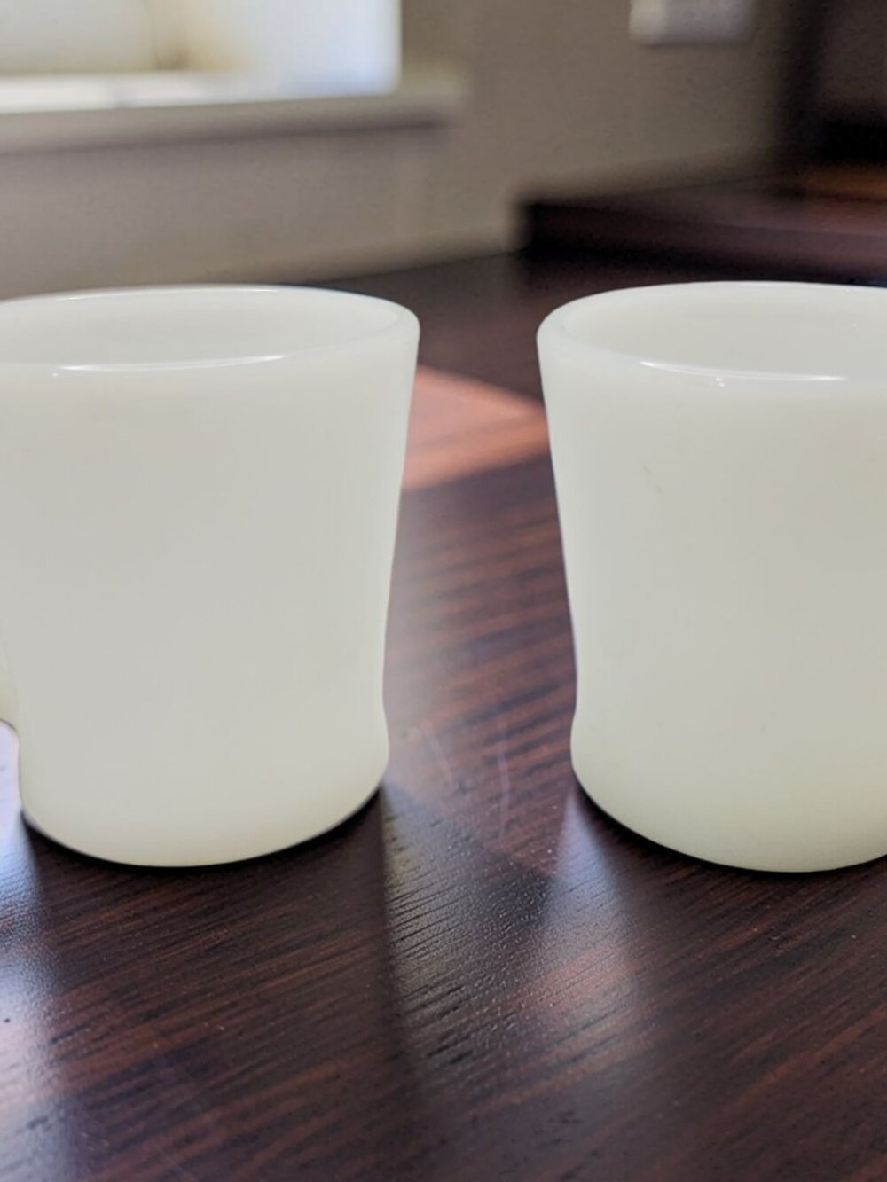 vintage 1950s anchor hocking fire king milk glass coffee mugs